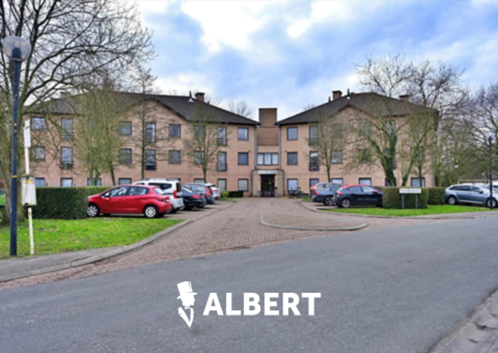 ce3bef13c8824b85887aac3f1307da5b photo