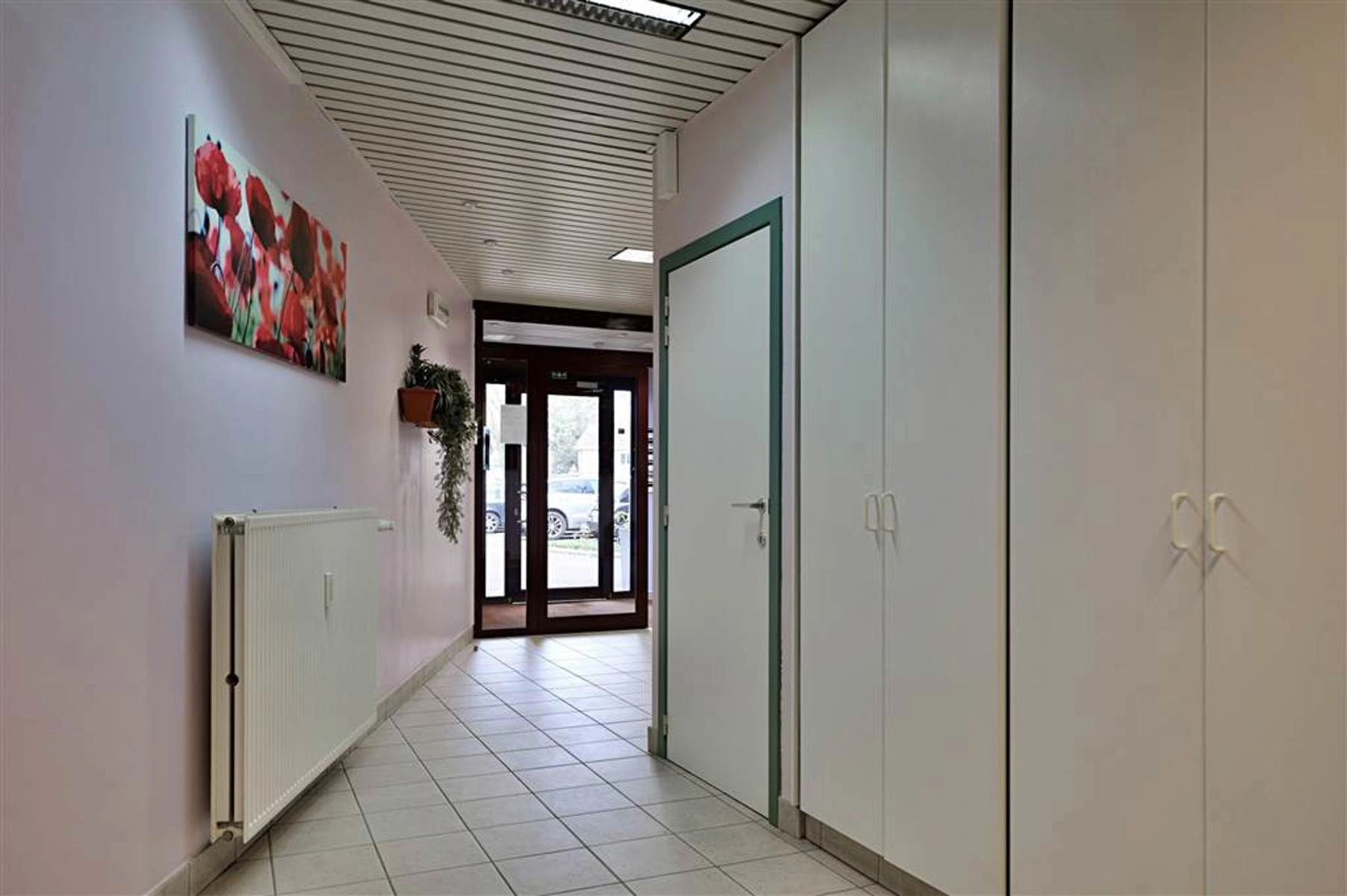 fe463edcb600454786ada4698a6d7e64 photo