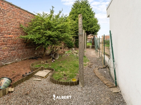 ebec28bf13ab4f72b03e9845e6ec1a87 thumbnail