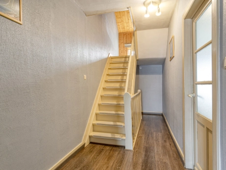 efcc49c4ef404d0da9b98270489945a5 thumbnail