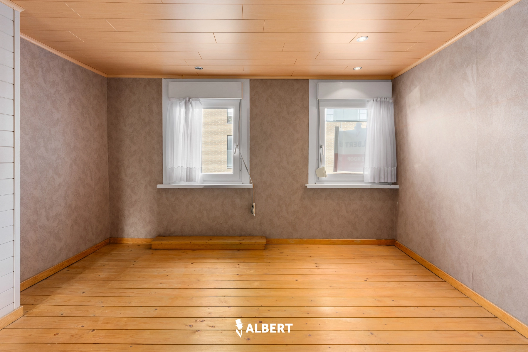 df7f60d684d54d828d04a65cf9a043df photo