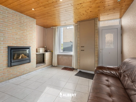 ffb033e1d3b5464c978ac0307d8552cc thumbnail