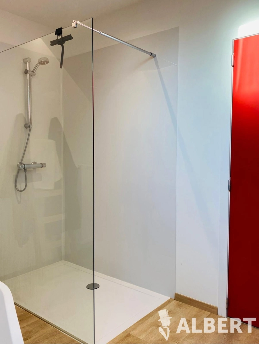 3ad8e99595174b41809f33e22f716378 photo