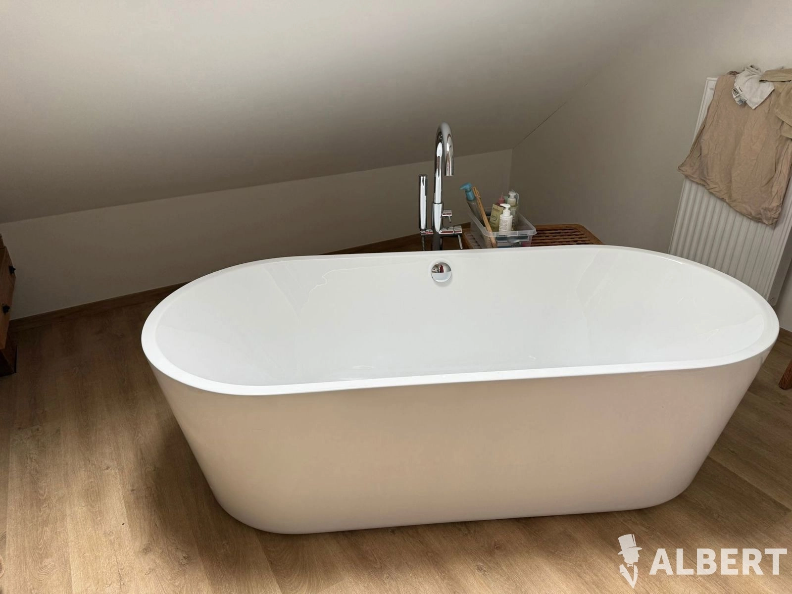 7e6f61cbf2bb4120af6fe68cc67a7a4e photo