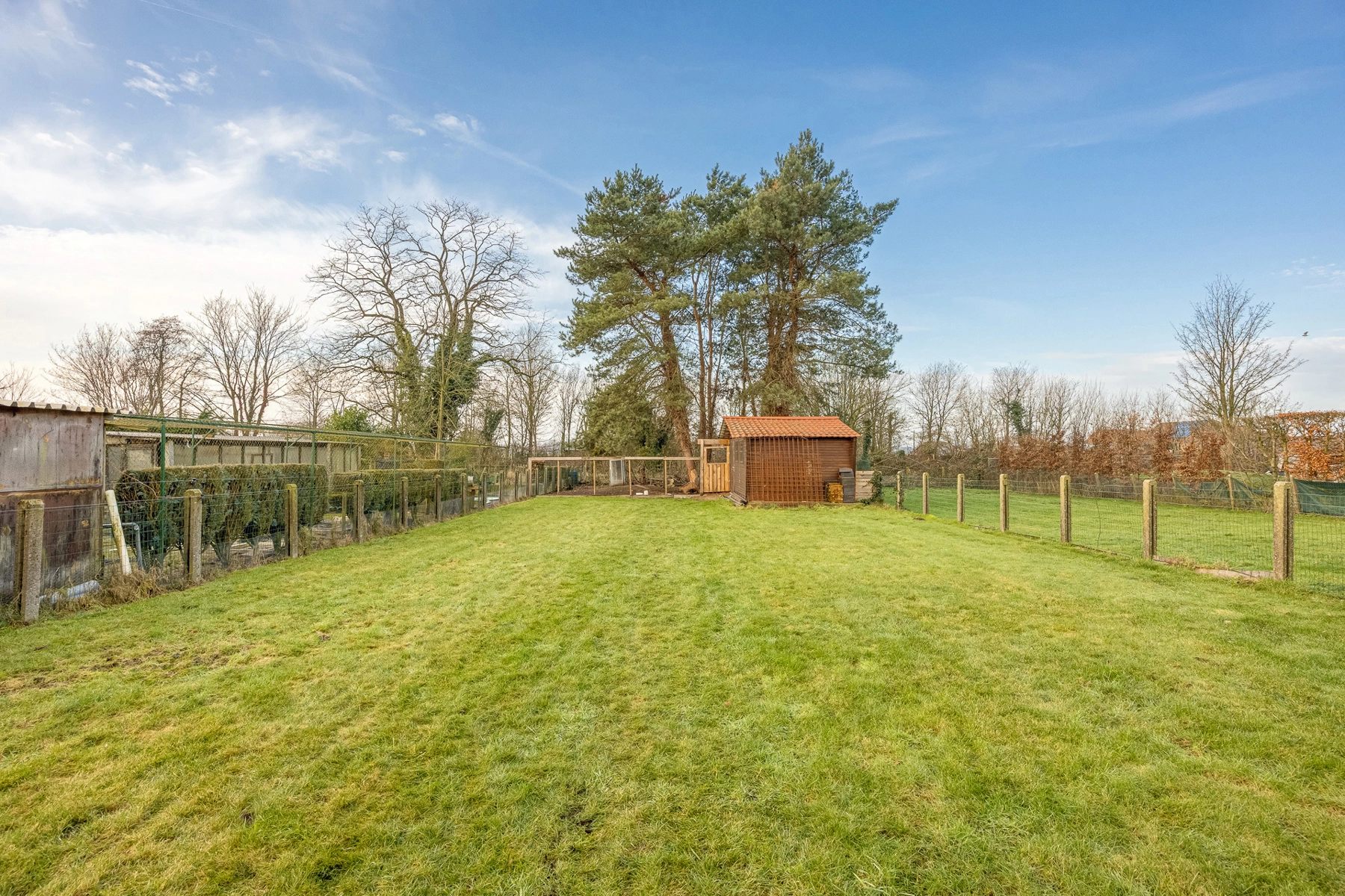 4f7dcb94a1b249b39a1b244571473057 photo