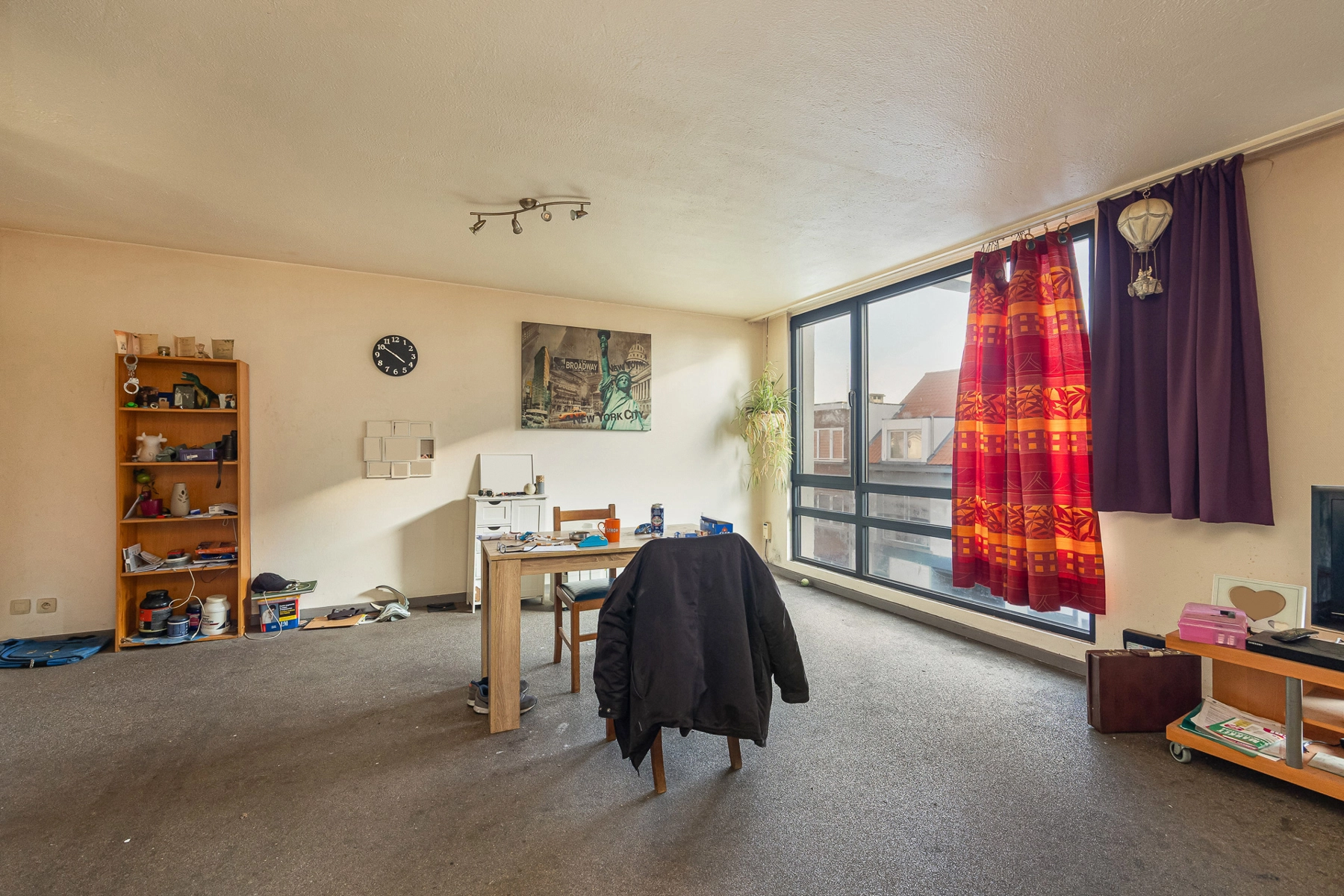 921d2275e3b44187943efc31e29628e1 photo