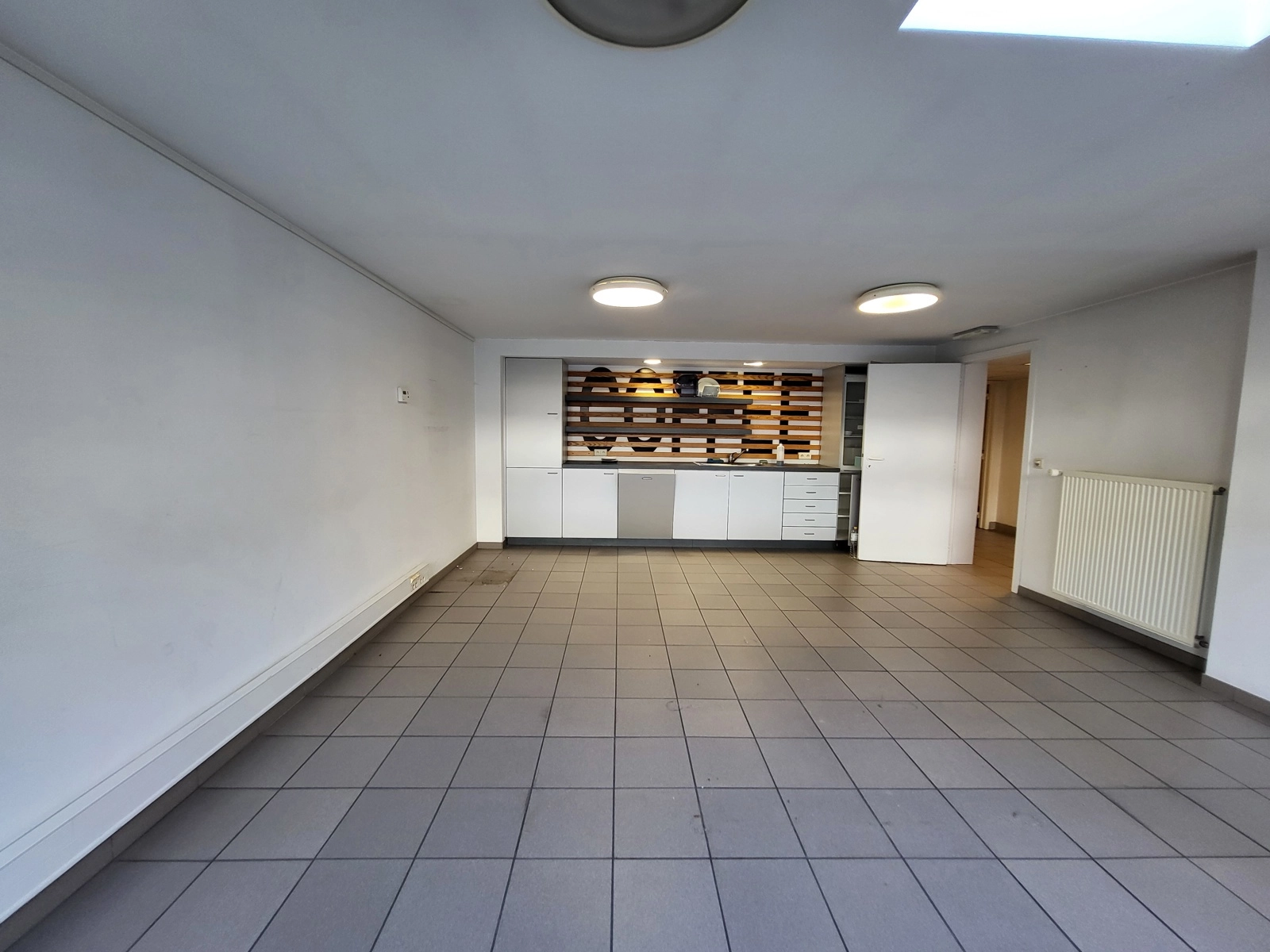 e999bd76bfb44fbdbc635c25cdb58406 photo