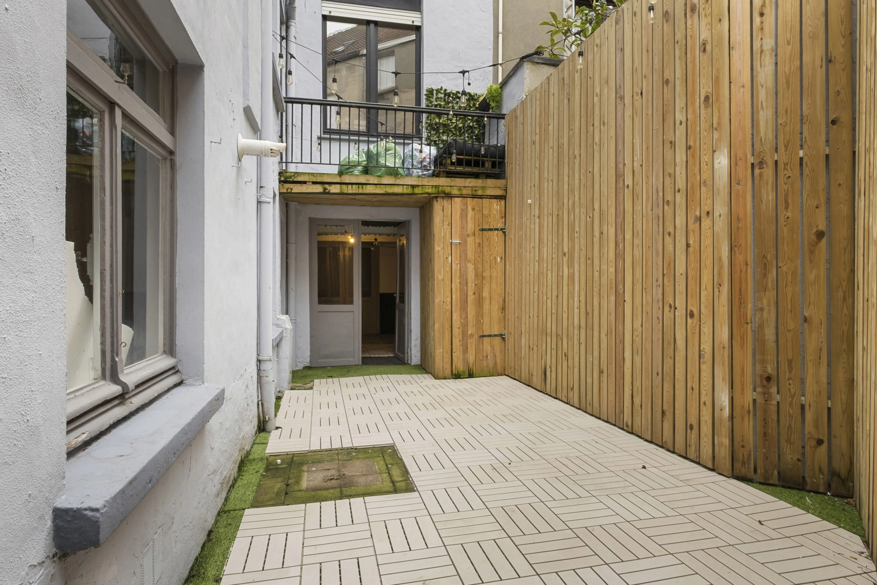 adbfe304ef2447778776d9903888a4d0 photo