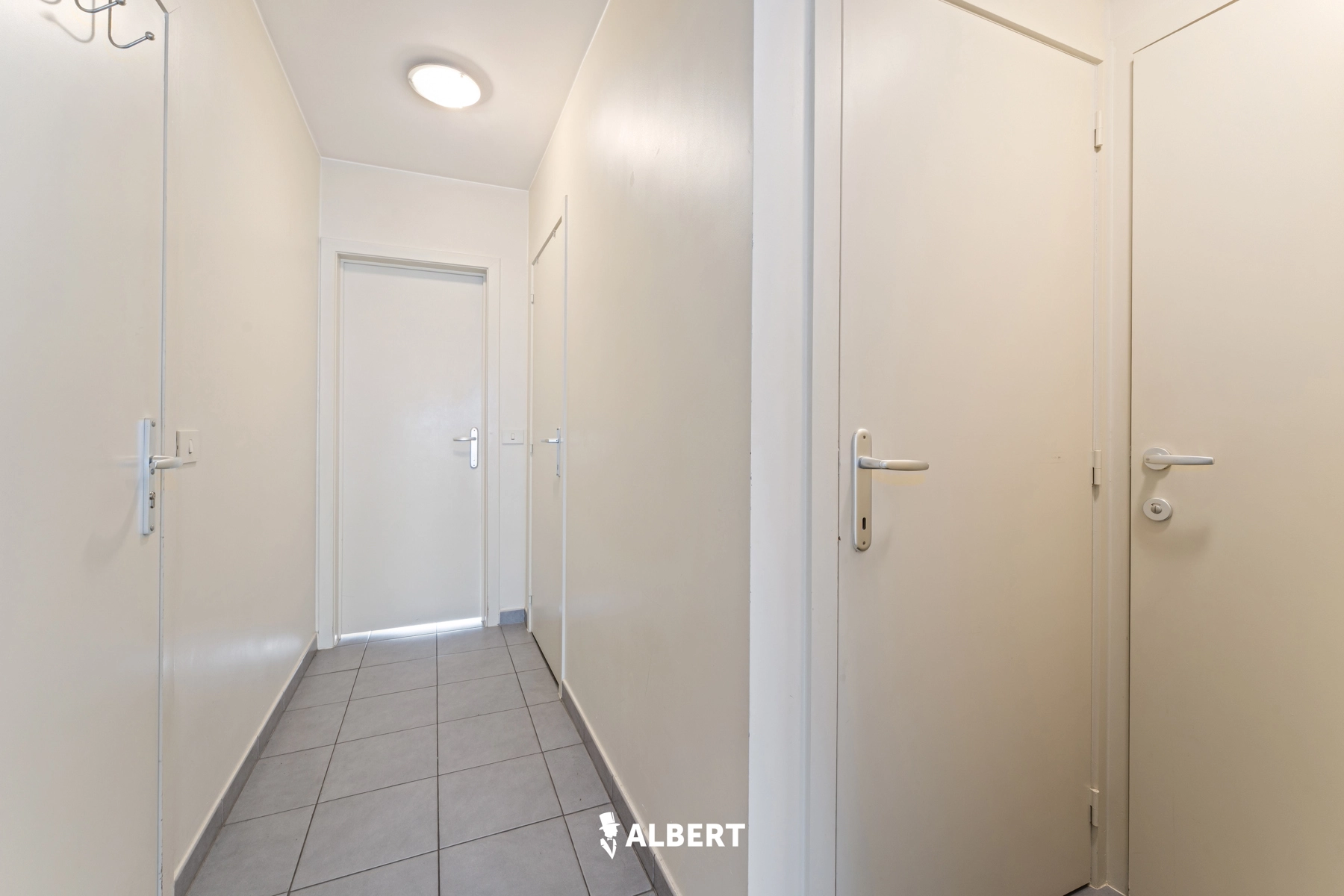 306e535be3cc46f88f43a6c06c21d99c photo