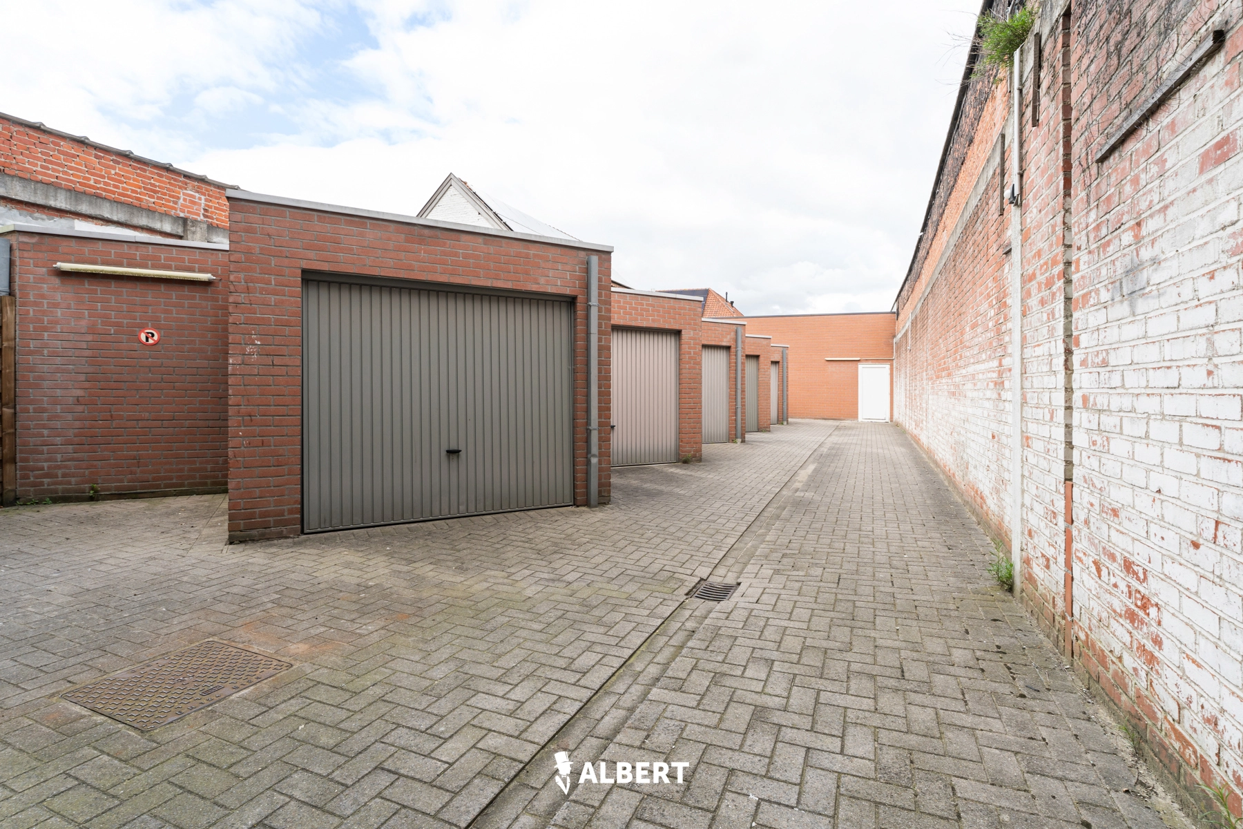 9bd6a0cbcad1406ca6b1f6d03831ce01 photo