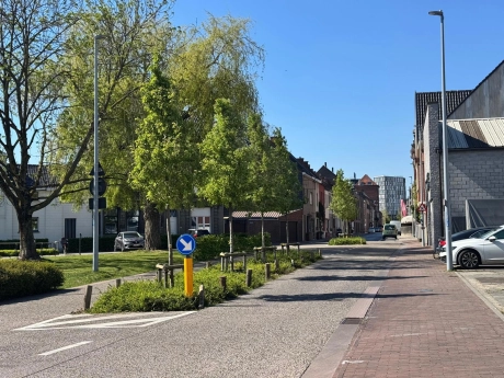 c51fab47200043bda46ac0db81a976a4 thumbnail