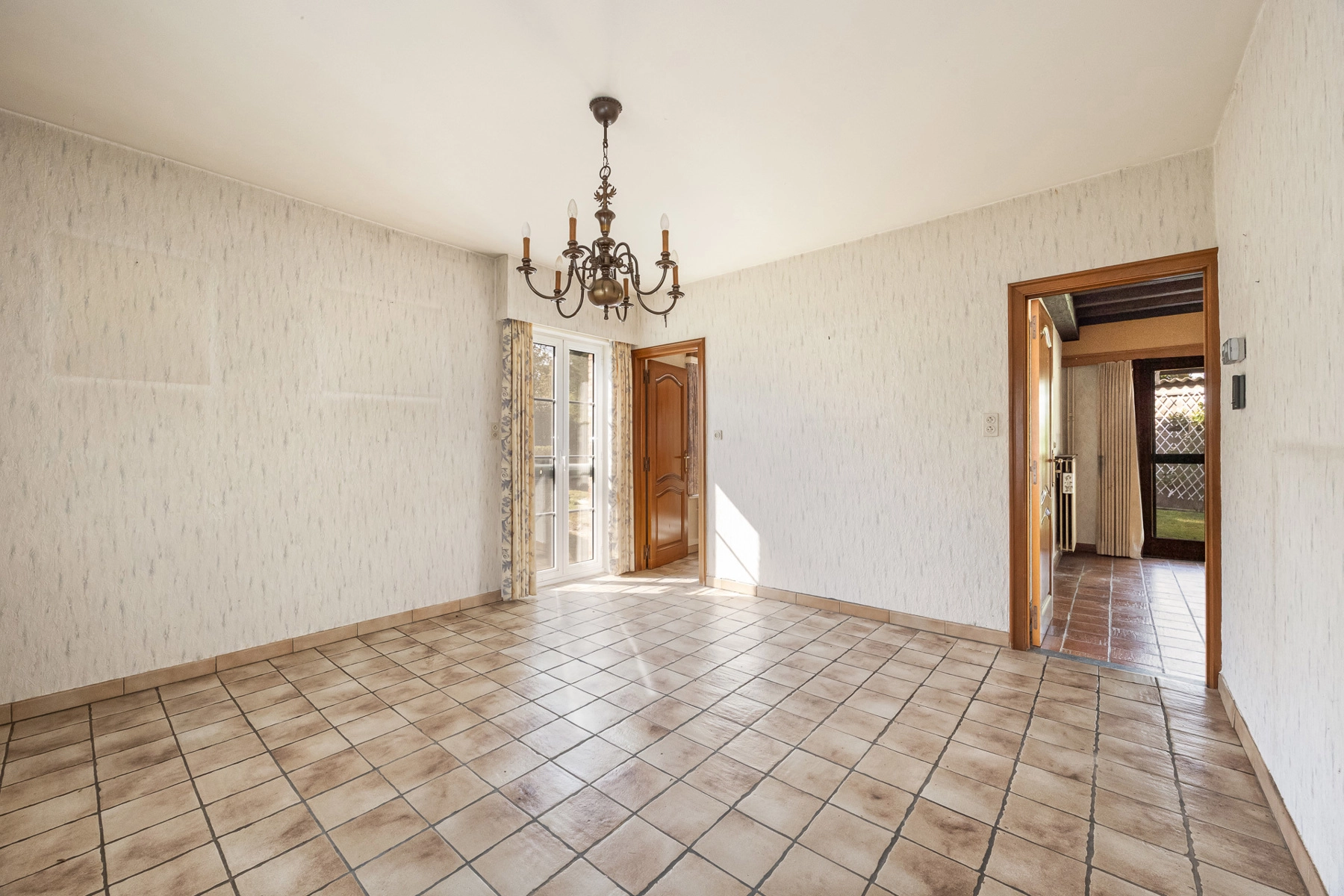 0d349a0499e7429582002a01f00f2370 photo