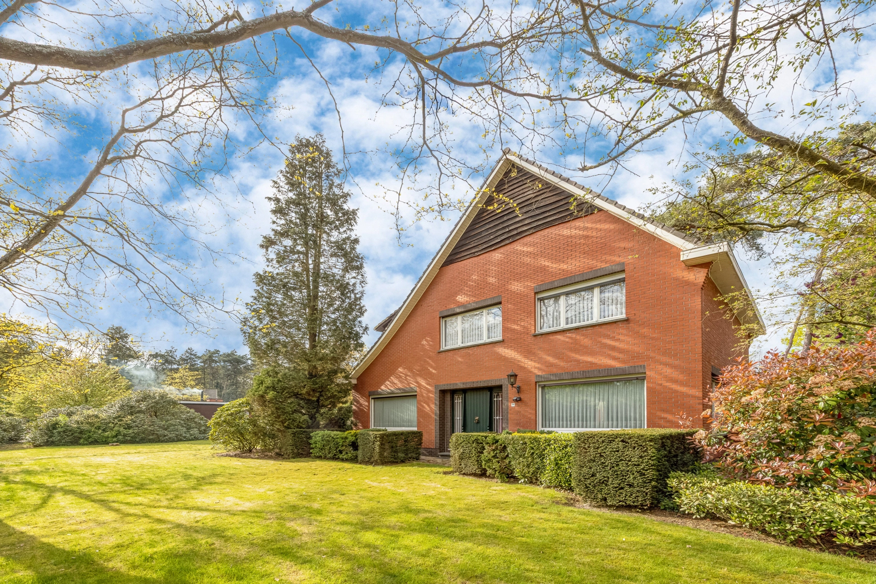 1c67bc9574424f8e9370afca9f039fd6 photo