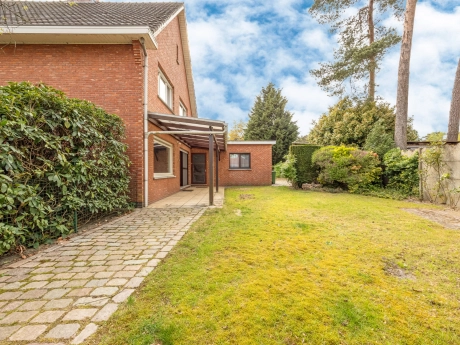 4c6c6e2f7b7b434397f1ab6daafa6126 thumbnail