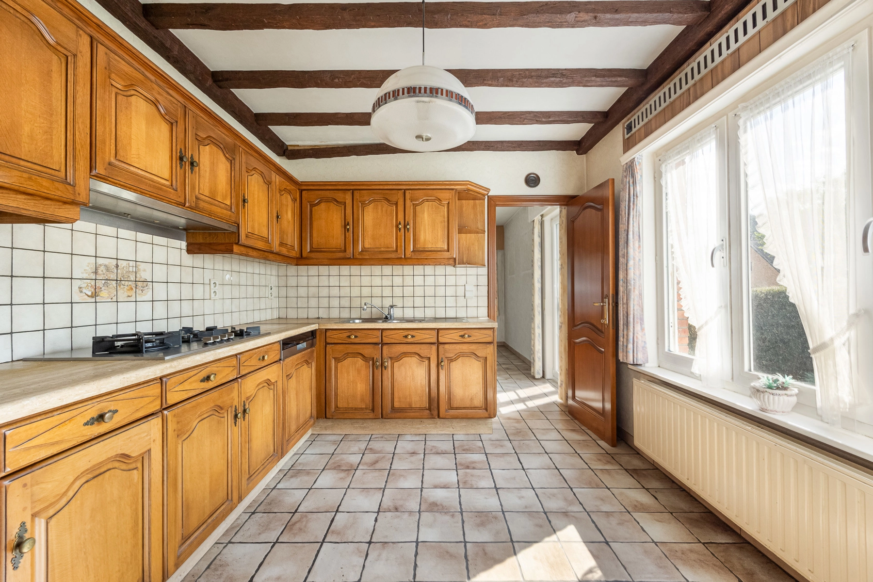 6a77a475814741aca368ac4a3a7b31fc photo