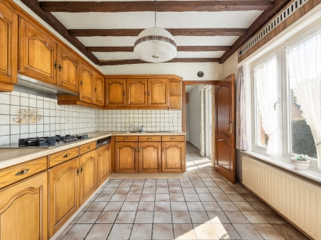 6a77a475814741aca368ac4a3a7b31fc thumbnail