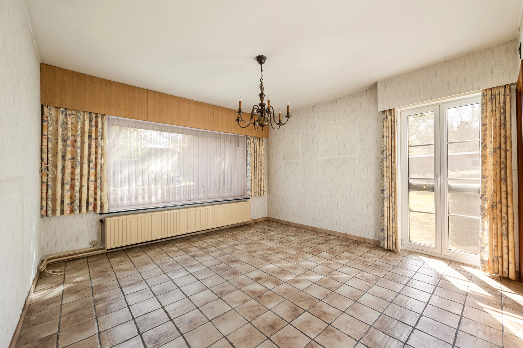 f05032f8ed774f80941c45e0f317e299 photo