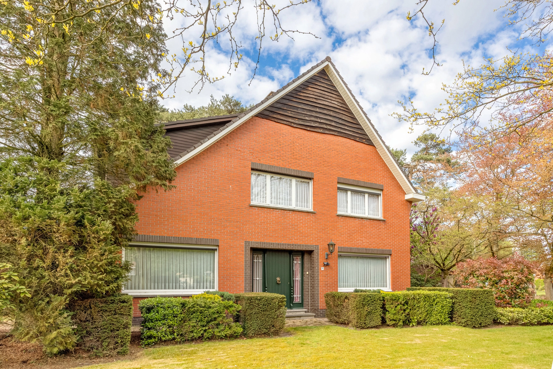 f9457275978c47198a8aaed28cc5fec1 photo