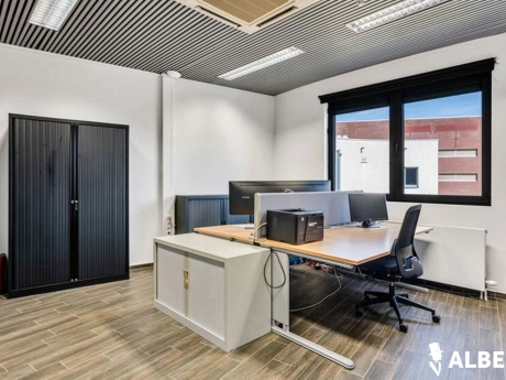 433afe58f9b649cbaa25f79b1da0f5a8 thumbnail