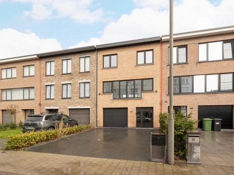 759b43c06d9743bbafd30de8d4f68c49 thumbnail