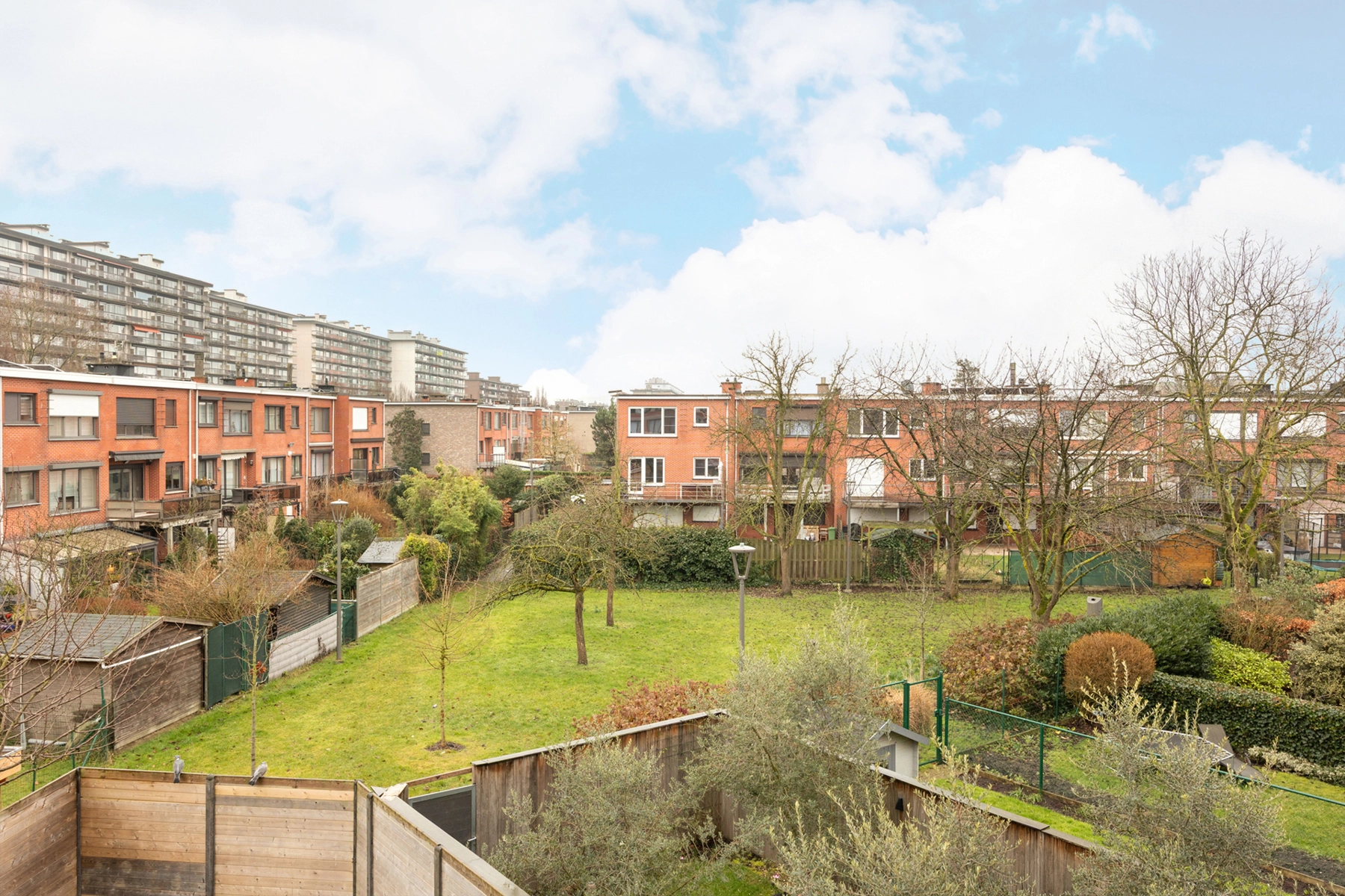 8f5523eda07d49c9871591eca04a1d20 photo