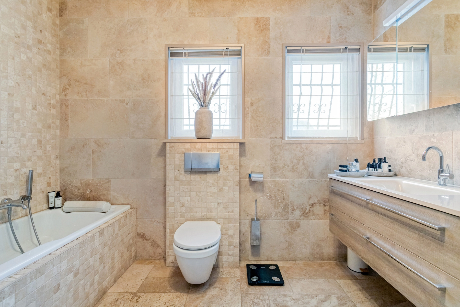 1e7e8e86104740c494d9e9801b02ddd1 photo