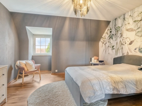 61578a38d40448cd854746760ee886c9 thumbnail