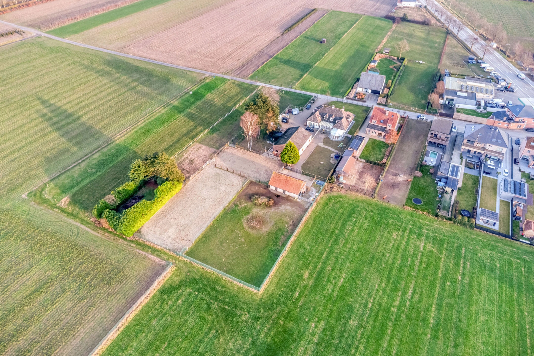 97f0f98f3afc459f9aef13af32d747f3 photo