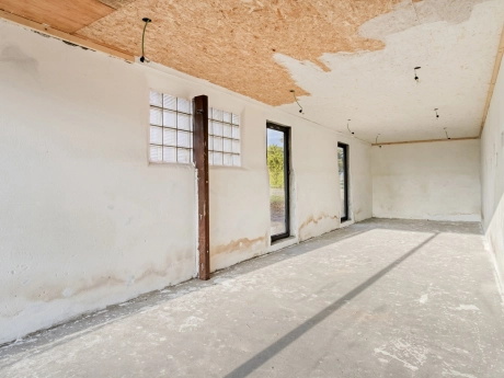 b2d5bcd353784aac8ed211be42e24786 thumbnail