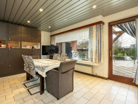 3872d92399cb42c0bcccd92b99fcec2d thumbnail