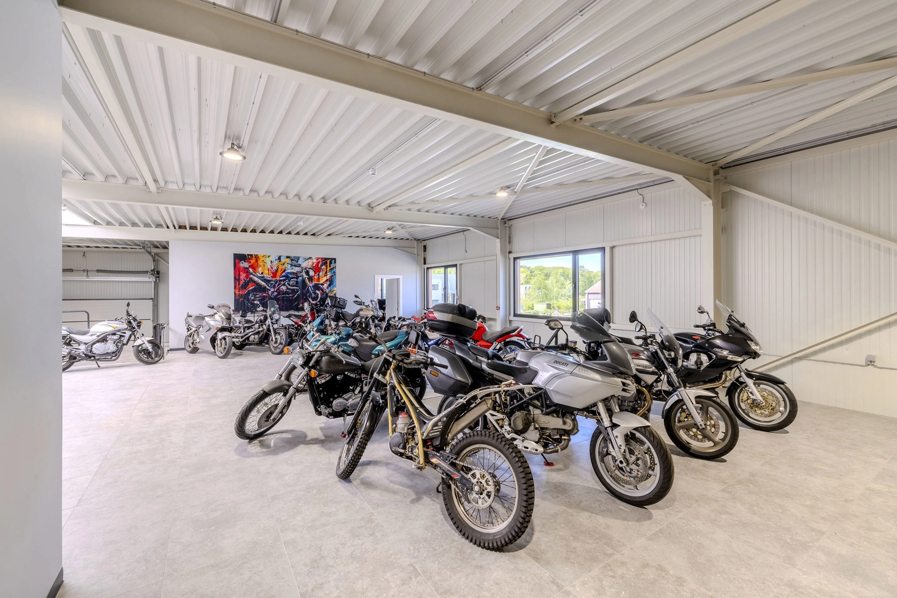 e27bc2d80ebe47578344cb74fb9bc182 photo