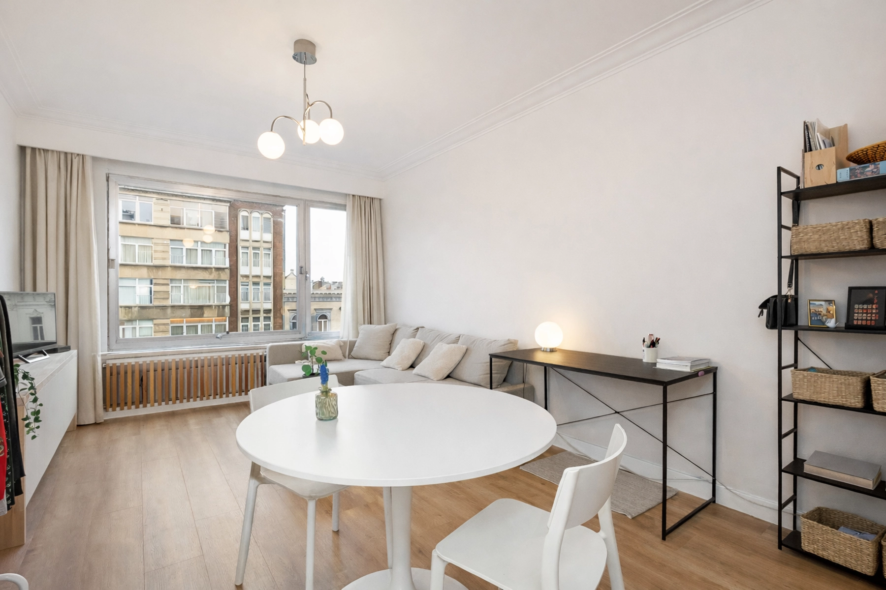 2b43a49a5b514015b5ba9070cd1bfc9b photo