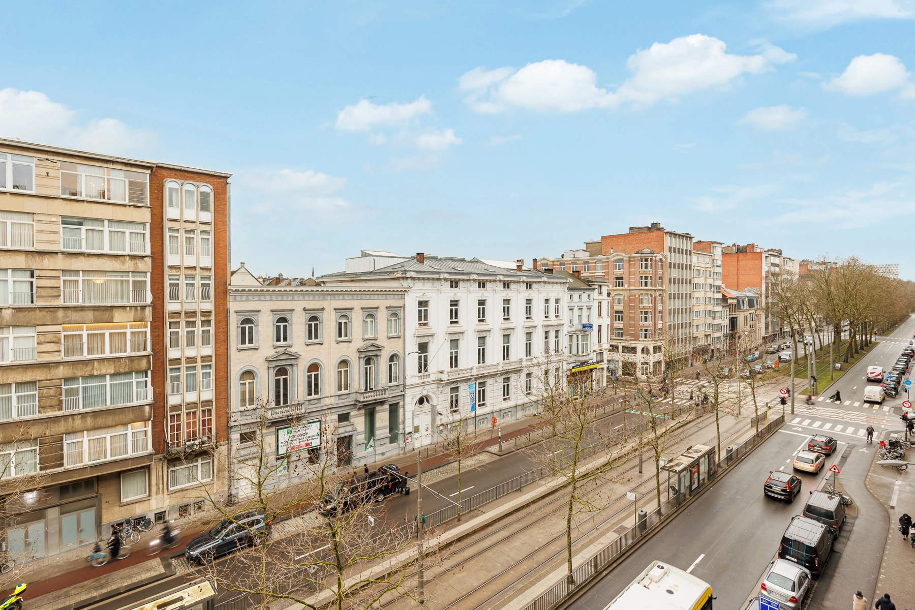 39c1d5e3ce554bec8daf024810cff165 photo