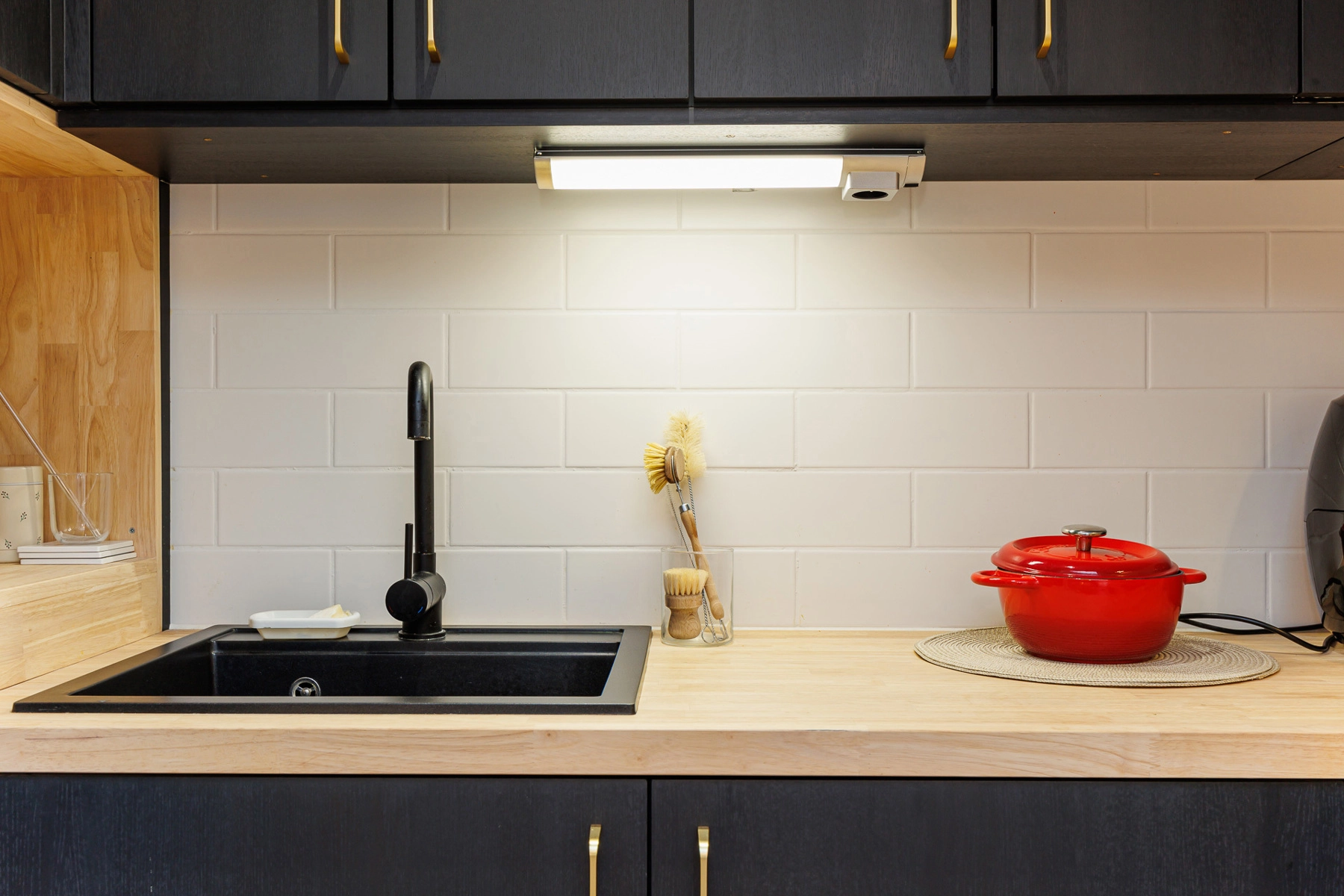 4a8af79c021e46adaca4bf7cacd73066 photo