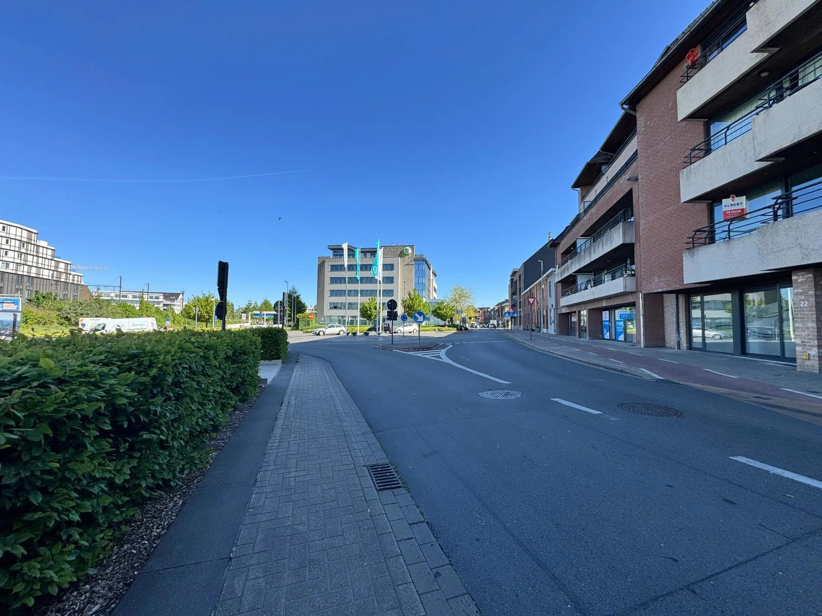 ad3bcc508cae4cdd8a4a5bbb1c3ebf30 photo