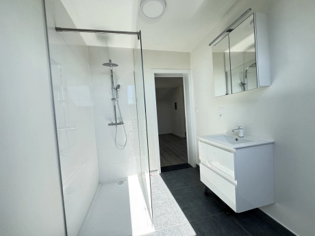 70c5221f82cd4a62909291b786b6484a thumbnail