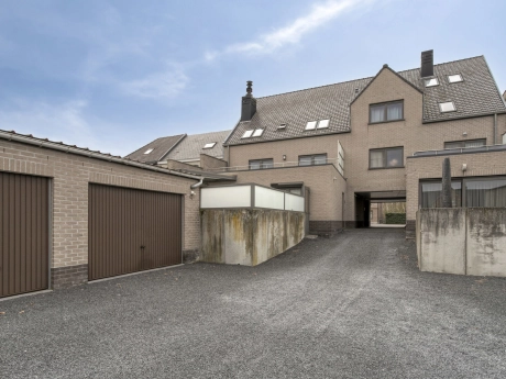 d4e0b5735e694f37a47a38a68697133a thumbnail