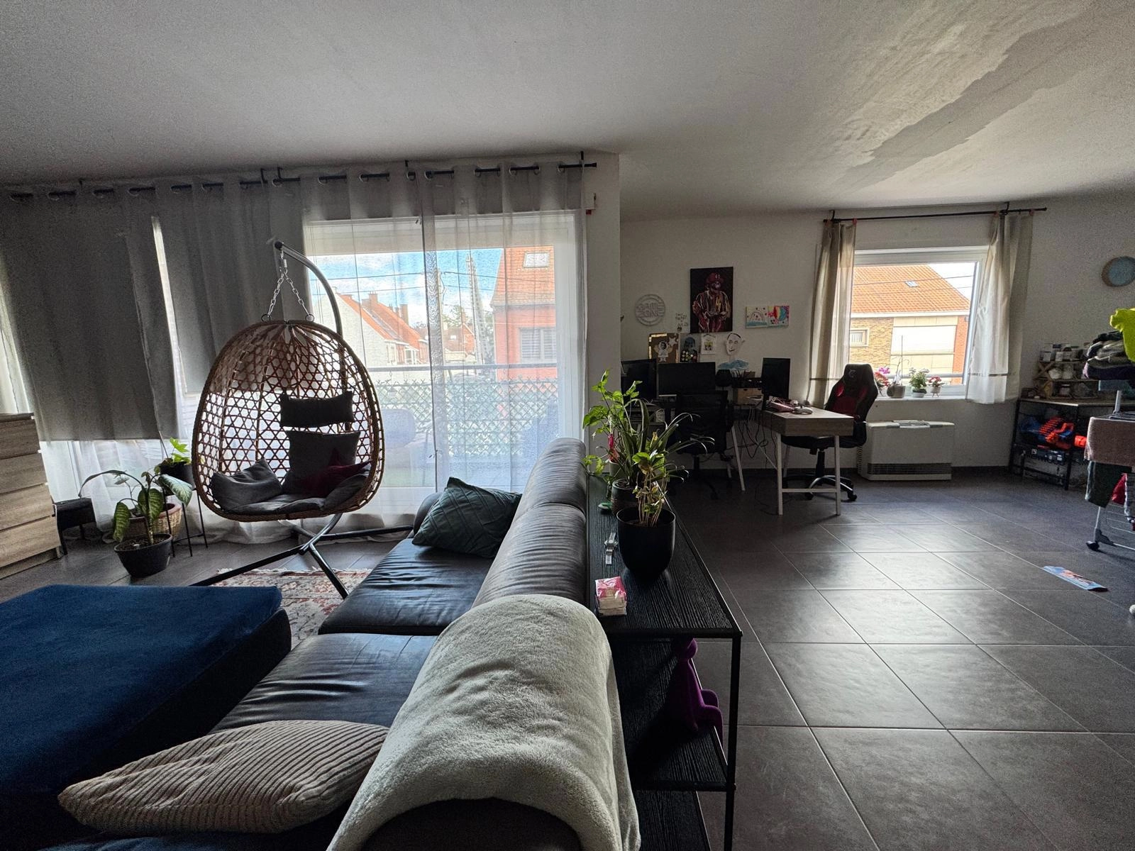 12706e0ba3414da1bd7b69606a10b72b photo