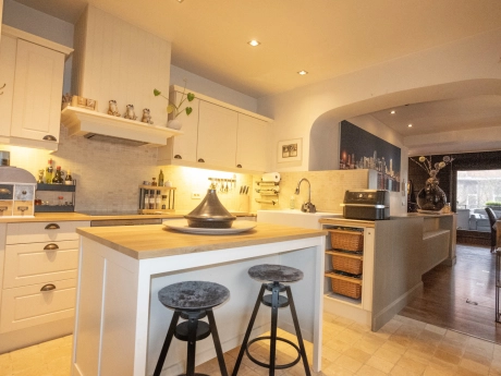 property 7691242 cover photo