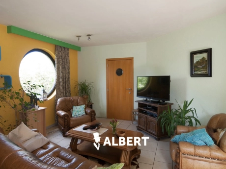ab160faefdab4477852d53b2af88798b thumbnail