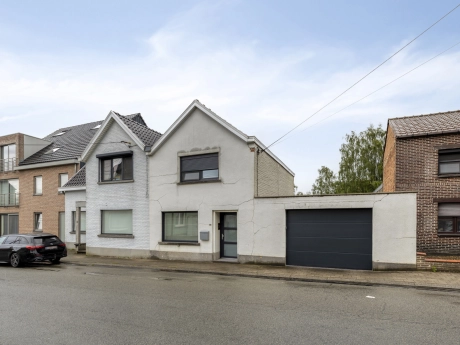 property 7700133 cover photo