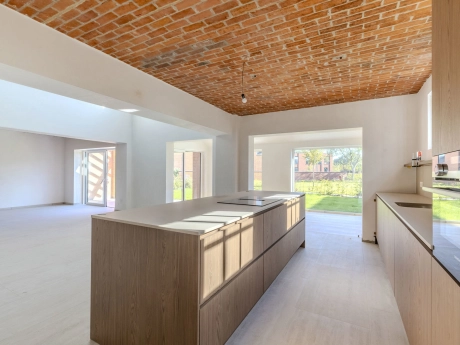 property 7701723 cover photo