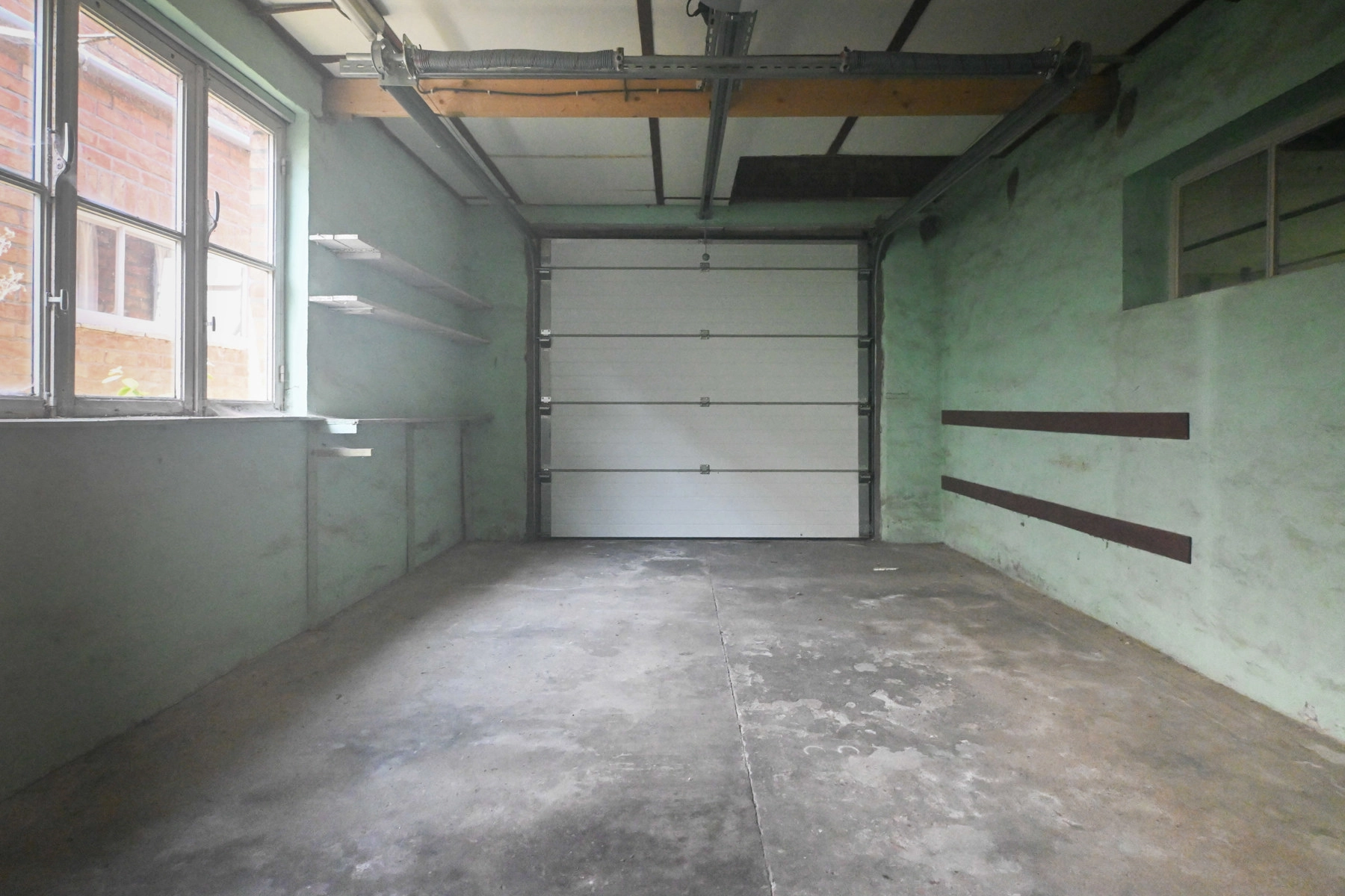 f790aa8bdb454bdc8193ea98a9962f2d photo