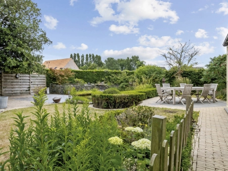 property 7704243 cover photo