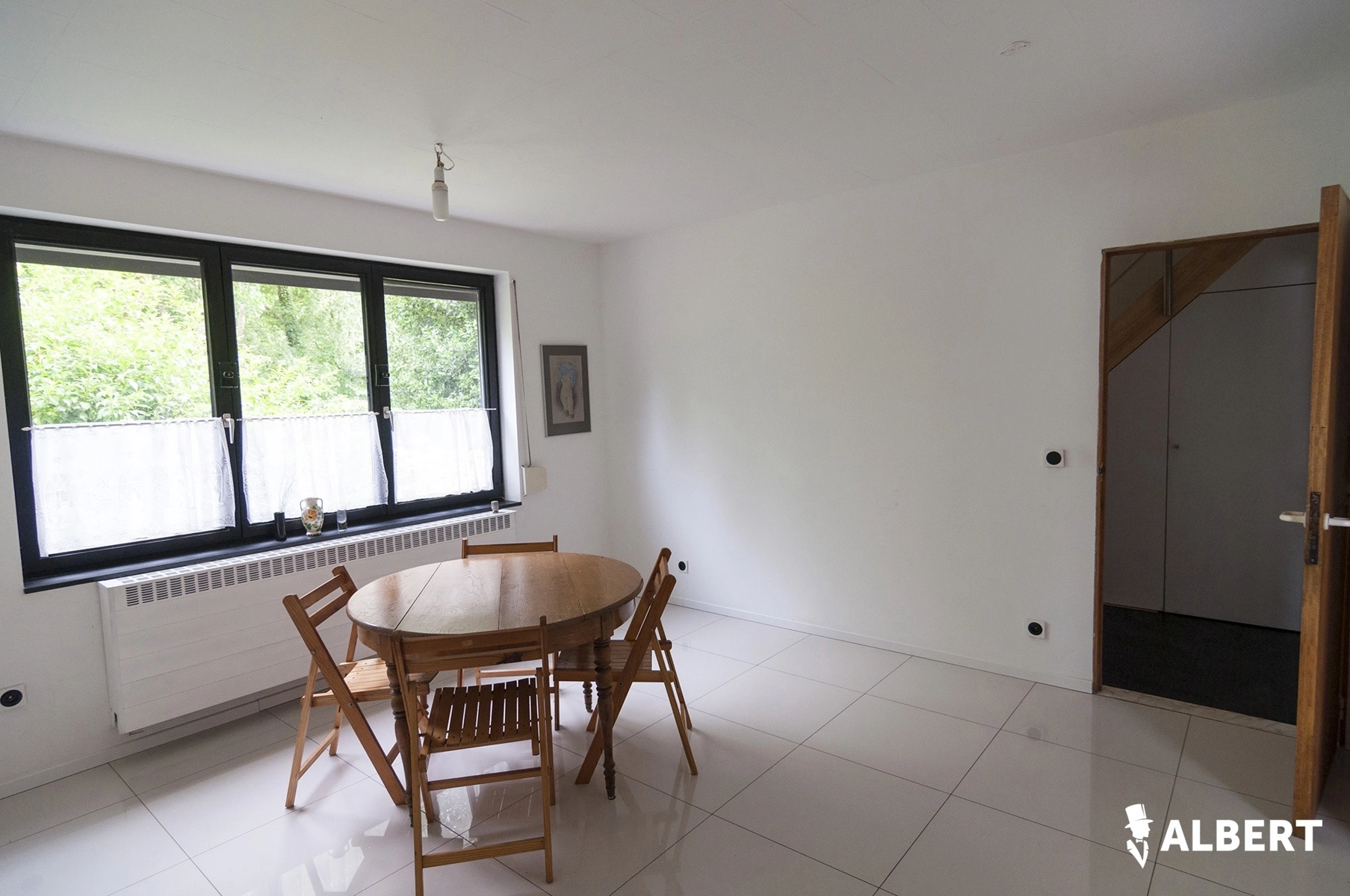 cef0384a13ea4656af6d3b31261ed1c4 photo