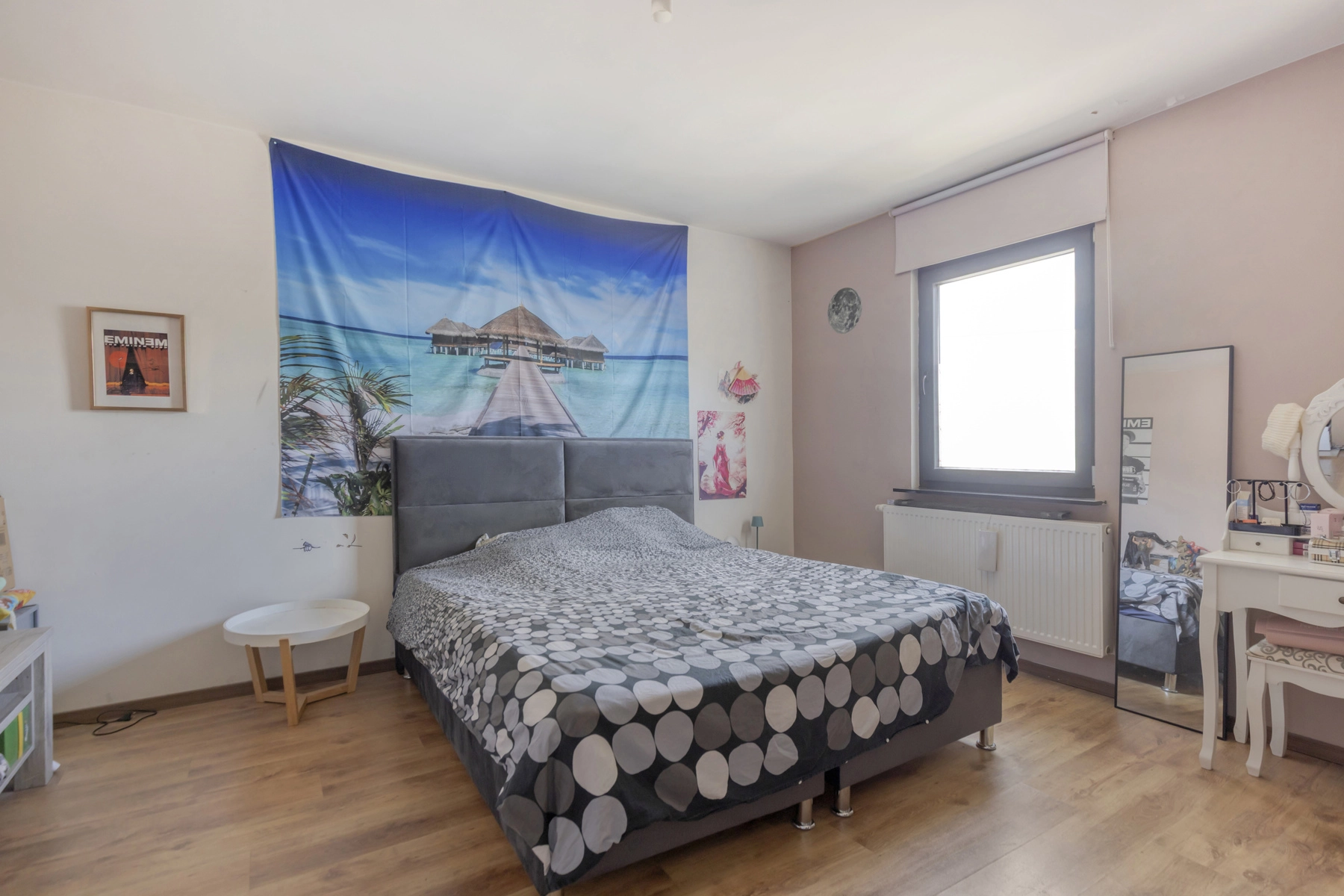 66b387ba13b14aad95a1fa517741bb05 photo