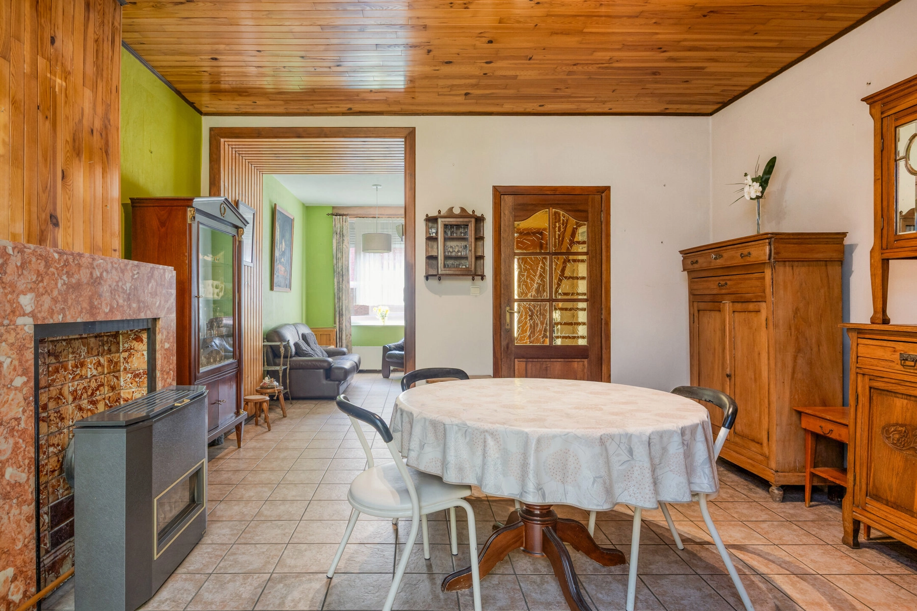 ca898954c0694f6ca5808e097f2fe476 photo