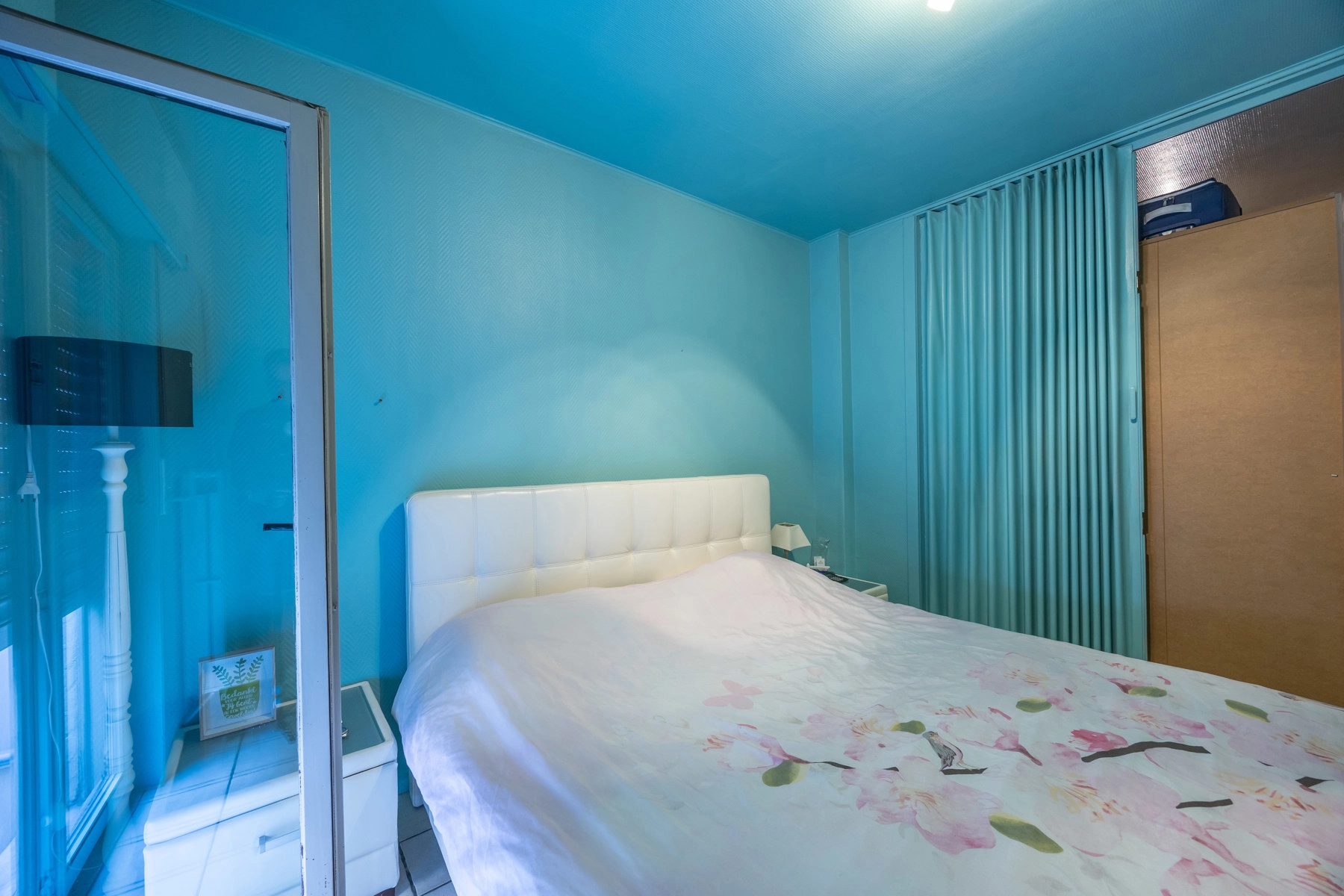 c27d2c5c2e7d45e7aa77eee9e480197a photo