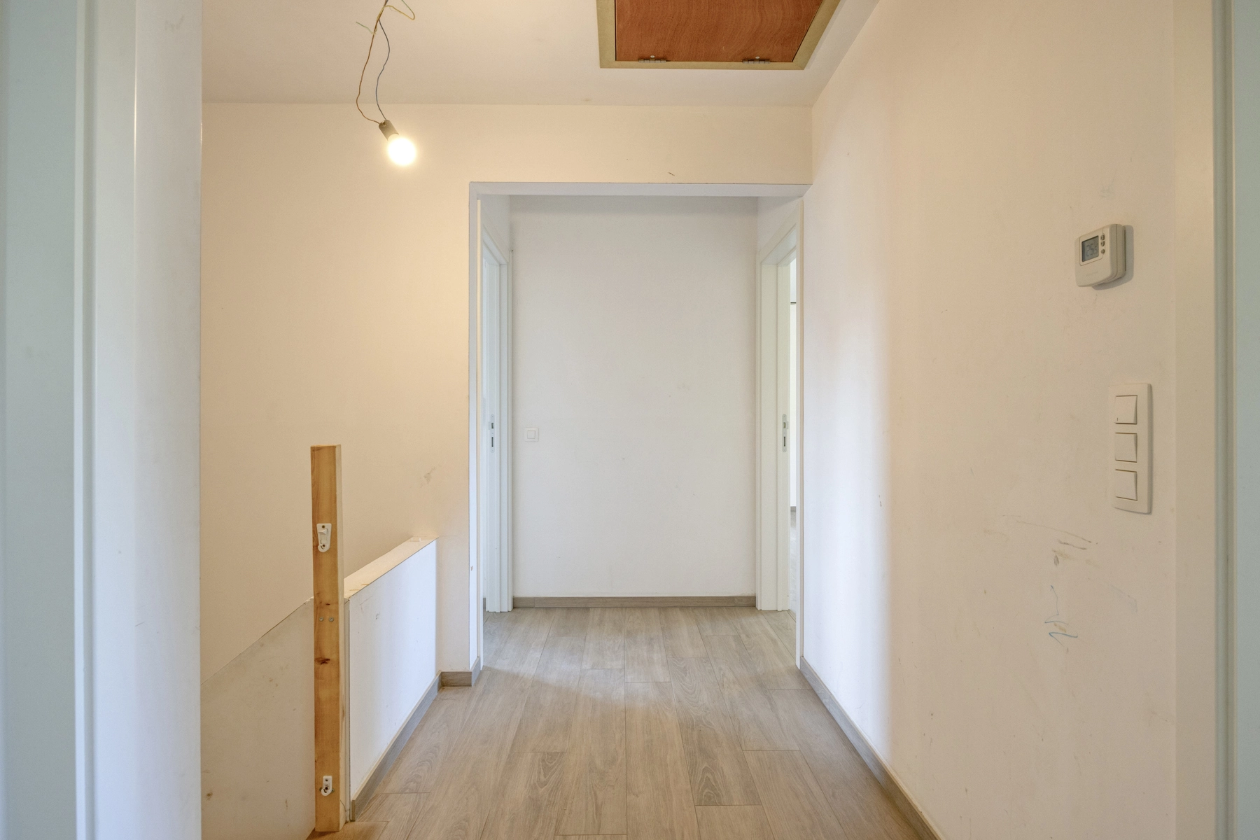 bda625b6b20245a9869a7af5413c69ea photo