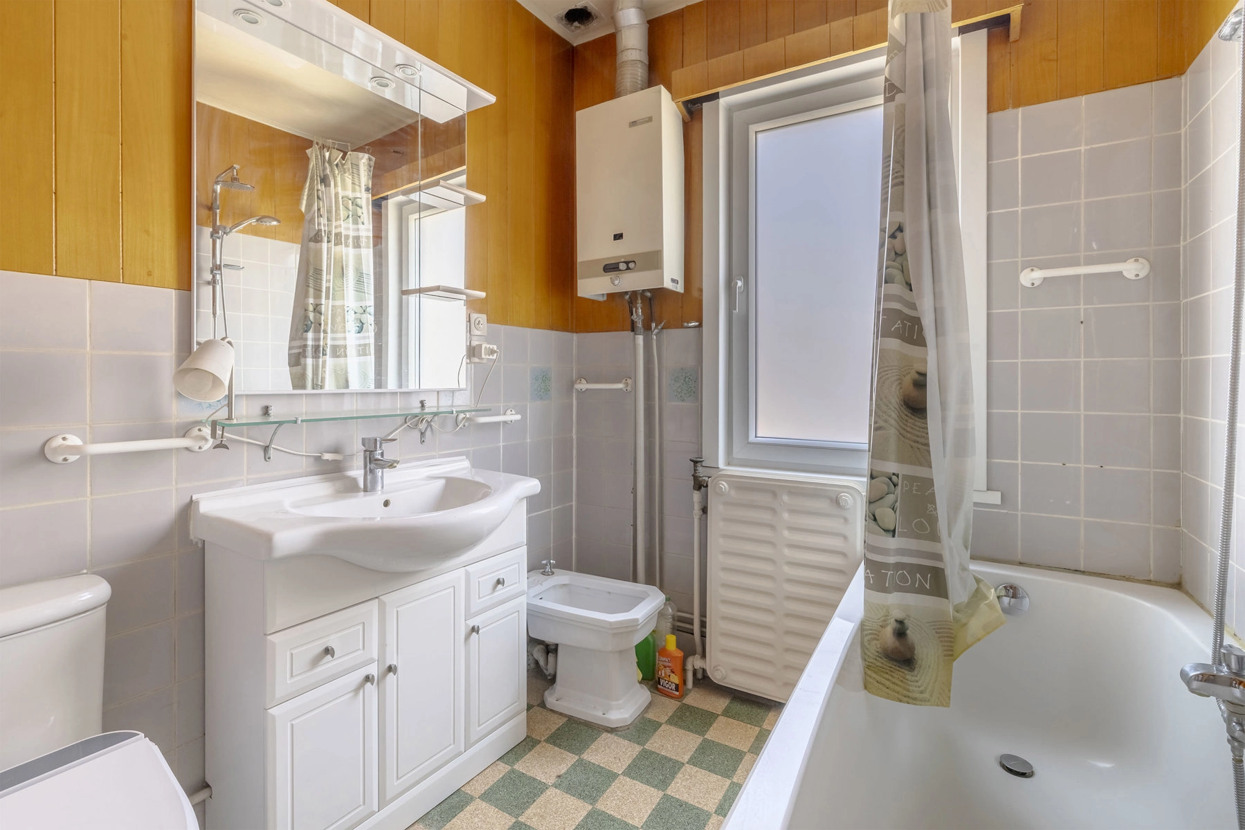ddd169f9891e4c14ab3190342e9e9f58 photo